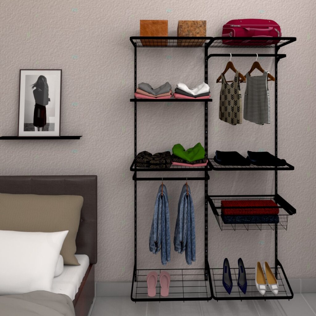 A imagem destaca um sistema de closet modular com módulos ajustáveis na cor preta, com pagamento realizado somente na entrega.